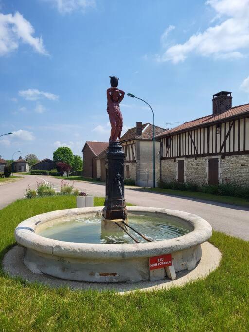 L'Oree Des Lacs, Maison De Village Tout Confort Radonvilliers 外观 照片